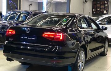 Volkswagen Jetta 2.0 TSi Highline 211cv - Foto #4