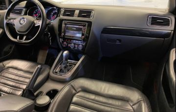 Volkswagen Jetta 2.0 TSi Highline 211cv - Foto #9