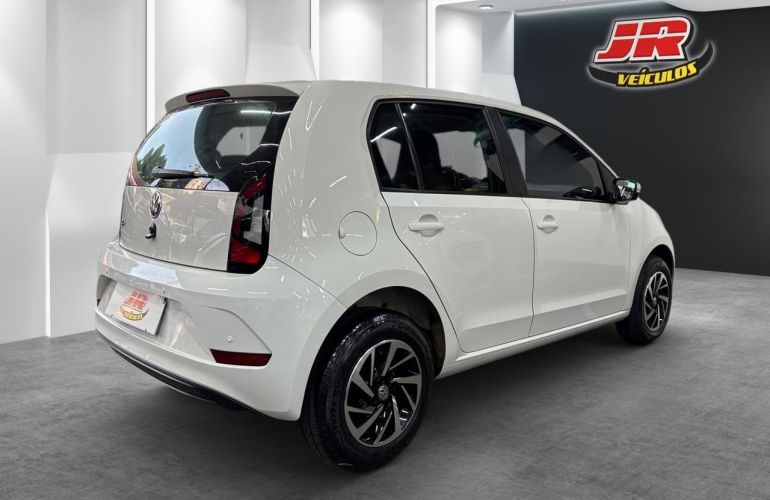 Volkswagen Up 1.0 MPi Total - Foto #3