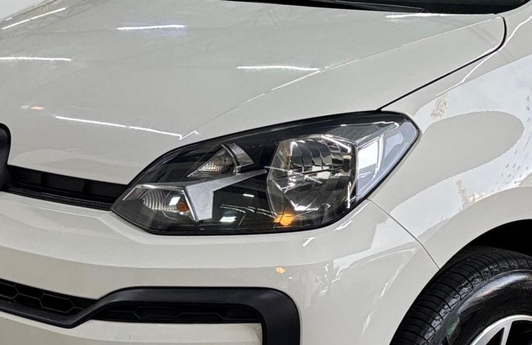 Volkswagen Up 1.0 MPi Total - Foto #5