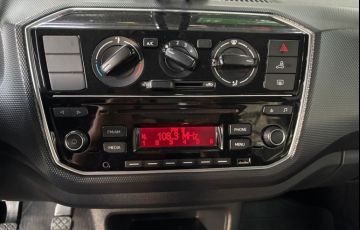 Volkswagen Up 1.0 MPi Total - Foto #9