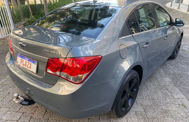 Chevrolet Cruze 1.8 LT 16V Sedan - Foto #5