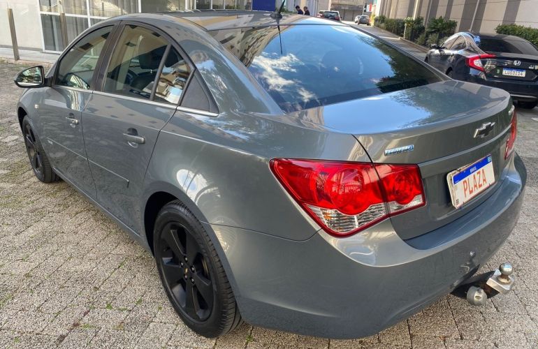 Chevrolet Cruze 1.8 LT 16V Sedan - Foto #7