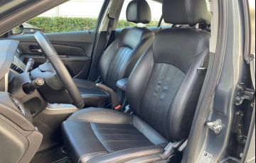 Chevrolet Cruze 1.8 LT 16V Sedan - Foto #9