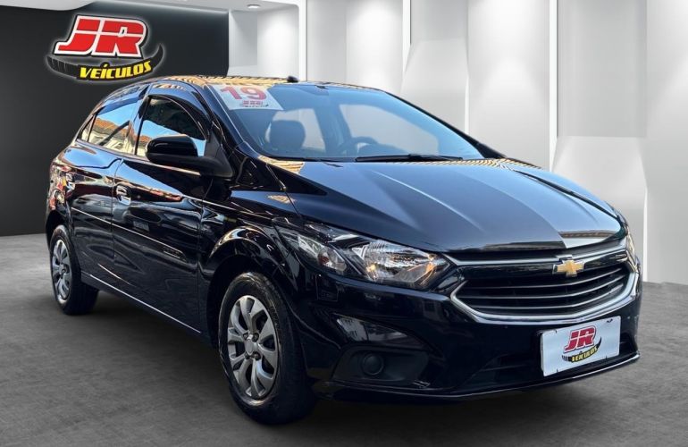 Chevrolet Onix 1.0 Plus - Foto #2