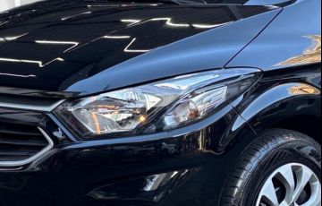 Chevrolet Onix 1.0 Plus - Foto #5