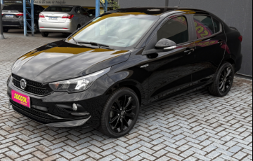 Fiat Cronos 1.8 HGT (Aut) - Foto #3