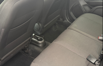 Fiat Cronos 1.8 HGT (Aut) - Foto #8