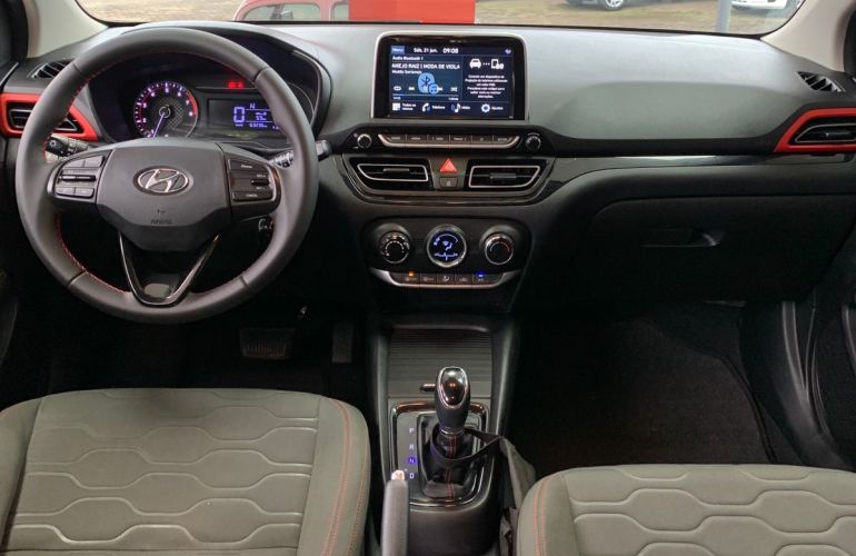 Hyundai HB20X 1.6 Evolution (Aut) - Foto #6