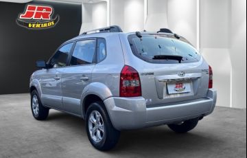 Hyundai Tucson 2.0 MPFi GLS 16V 143cv 2wd - Foto #4