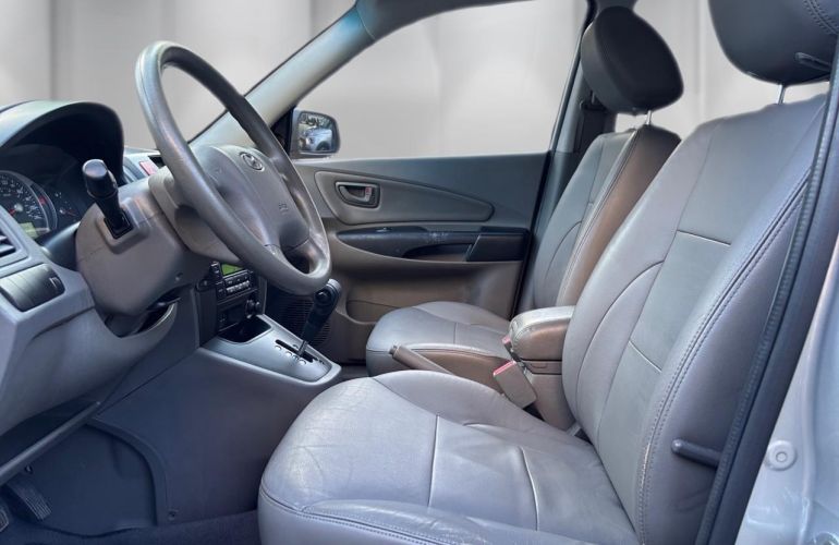 Hyundai Tucson 2.0 MPFi GLS 16V 143cv 2wd - Foto #7