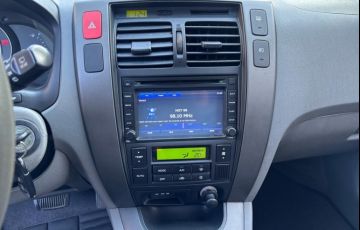 Hyundai Tucson 2.0 MPFi GLS 16V 143cv 2wd - Foto #9