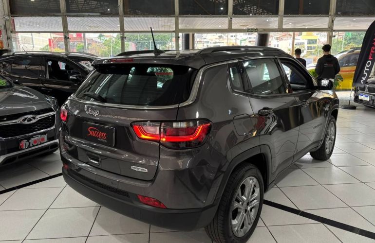 Jeep Compass 1.3 T270 Turbo Longitude At6 - Foto #3