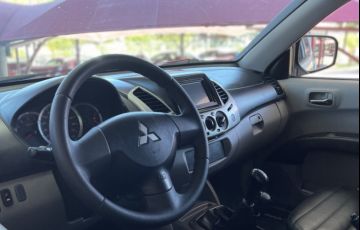 Mitsubishi L200 Triton 3.2 Di-D 4x4 GL - Foto #5