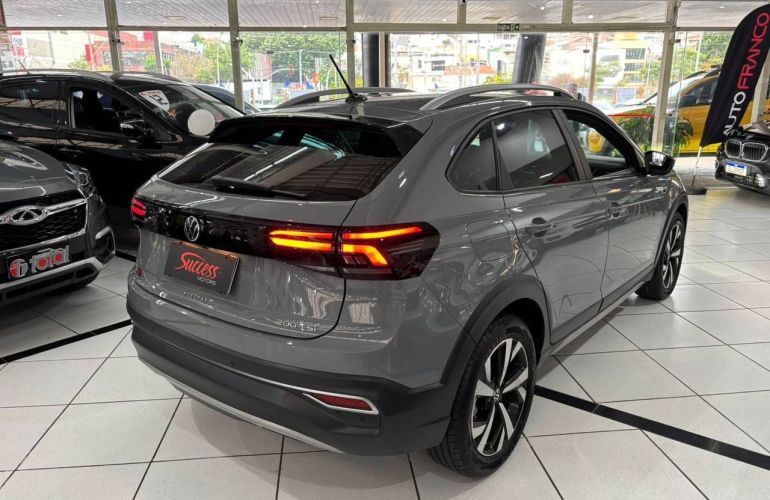 Volkswagen Nivus 1.0 200 TSI Highline - Foto #2