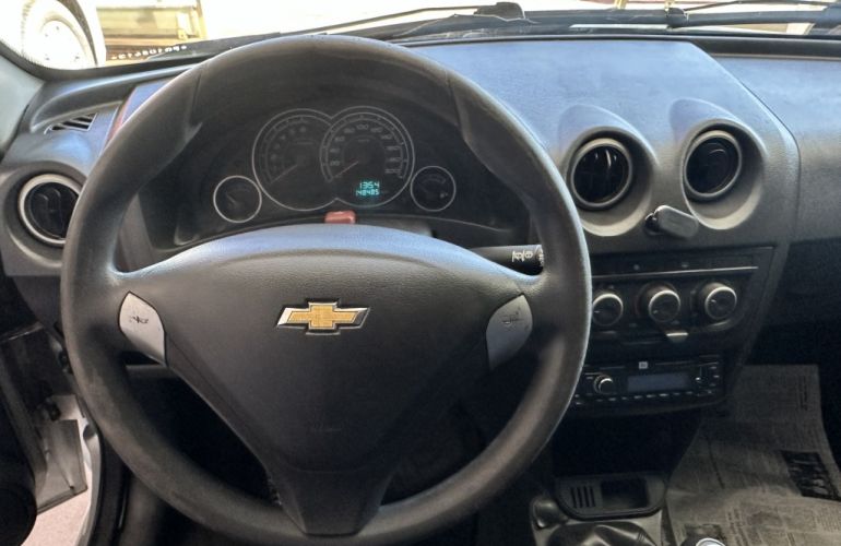 Chevrolet Celta LT 1.0 (Flex) - Foto #8