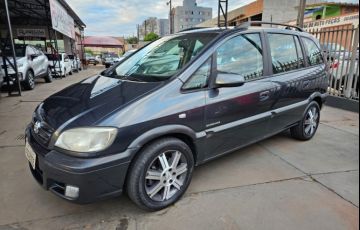 Chevrolet Zafira Elegance 2.0 (Flex) - Foto #4