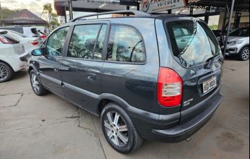Chevrolet Zafira Elegance 2.0 (Flex) - Foto #10