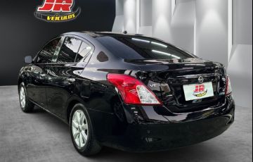 Nissan Versa 1.6 SL 16v - Foto #4