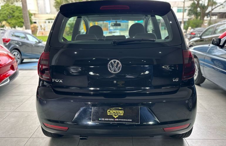 Volkswagen Fox 1.6 Mi Prime 8v - Foto #5