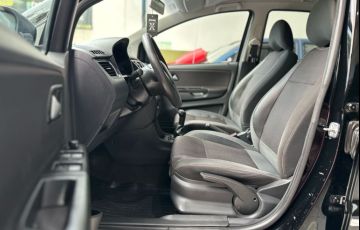 Volkswagen Fox 1.6 Mi Prime 8v - Foto #7