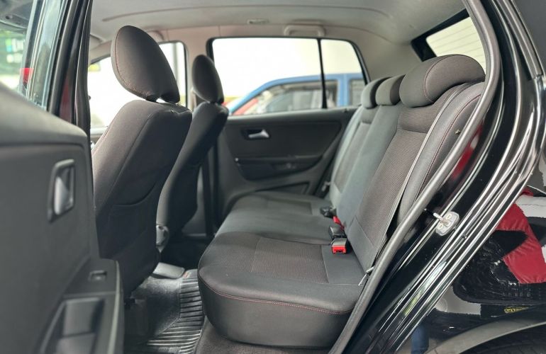 Volkswagen Fox 1.6 Mi Prime 8v - Foto #8