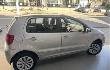 Volkswagen Fox 1.0 TEC (Flex) 4p - Foto #4