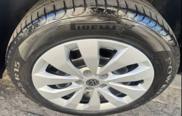 Volkswagen Fox 1.0 TEC (Flex) 4p - Foto #9
