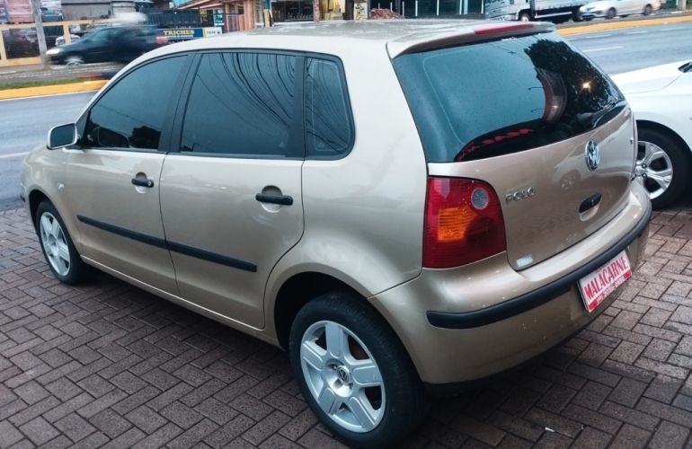 Volkswagen Polo 1.6 - Foto #2