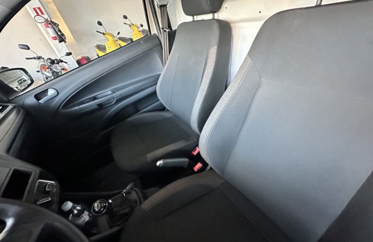 Volkswagen Saveiro Robust 1.6 MSI CS (Flex) - Foto #8