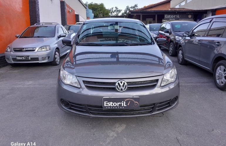 Volkswagen Voyage 1.6 Mi 8v - Foto #6