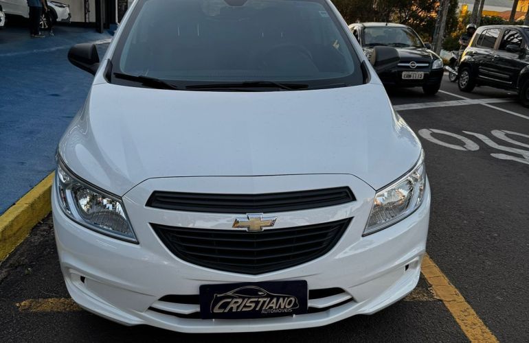 Chevrolet Onix 1.0 MPFi LS 8v - Foto #2
