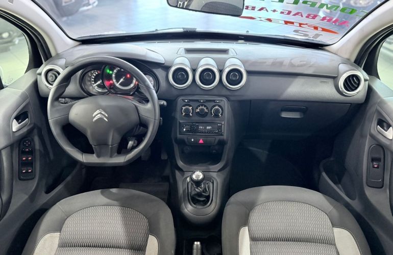 Citroën C3 1.2 Pure Tech Attraction - Foto #9