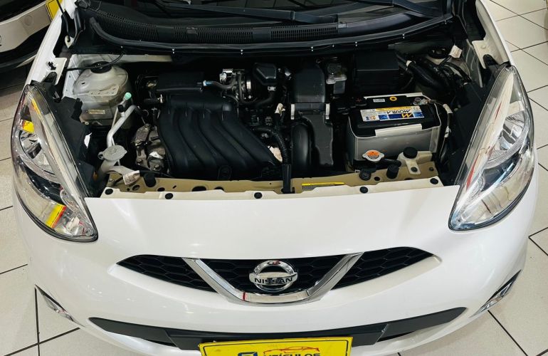Nissan March 1.6 SV 16V Flexstart - Foto #5