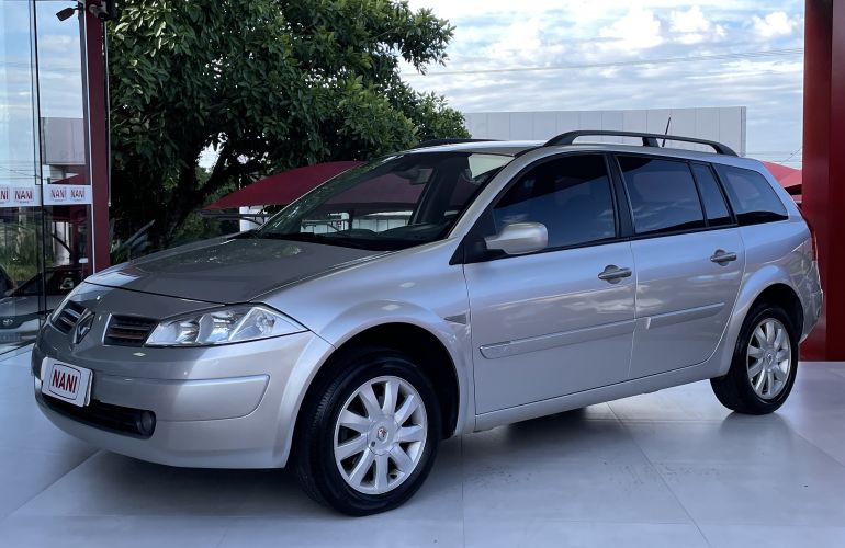 Renault Mégane Grand Tour Dynamique 1.6 16V (flex) - Foto #1