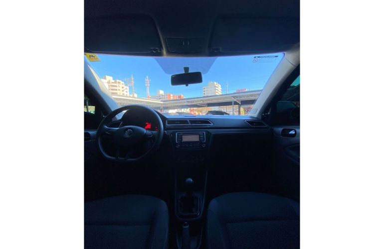 Volkswagen Voyage 1.6 MSI (Flex) - Foto #6