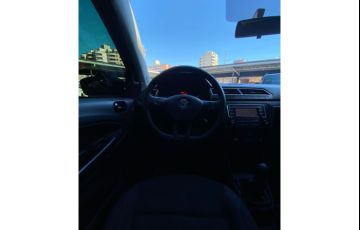 Volkswagen Voyage 1.6 MSI (Flex) - Foto #7