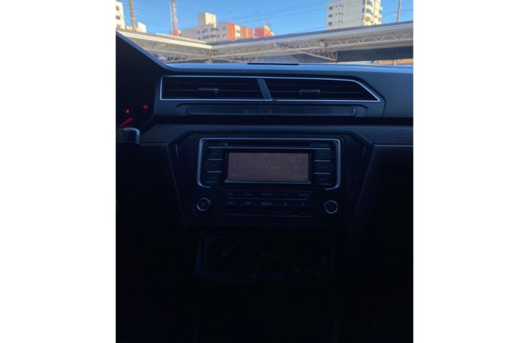 Volkswagen Voyage 1.6 MSI (Flex) - Foto #9