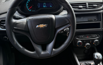 Chevrolet Onix 1.0 LT (Flex) - Foto #5