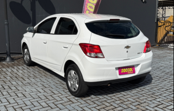 Chevrolet Onix 1.0 LT (Flex) - Foto #9