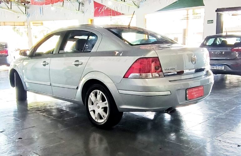 Chevrolet Vectra 2.0 MPFi Elegance 8V 140cv - Foto #4