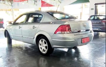 Chevrolet Vectra 2.0 MPFi Elegance 8V 140cv - Foto #4