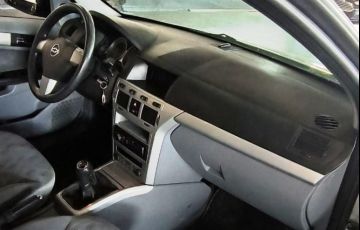 Chevrolet Vectra 2.0 MPFi Elegance 8V 140cv - Foto #6