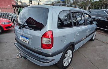 Chevrolet Zafira Elegance 2.0 (Flex) (Aut) - Foto #4