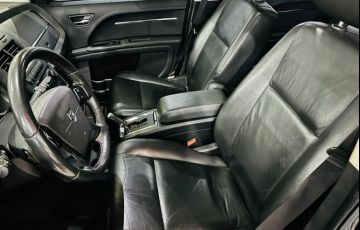 Dodge Journey 2.7 Rt V6 24v - Foto #9