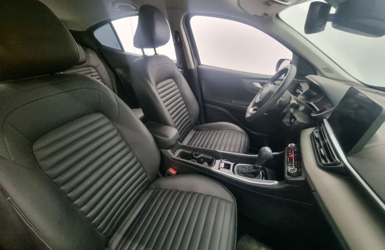 Fiat Fastback 1.0 Turbo 200 Audace - Foto #9