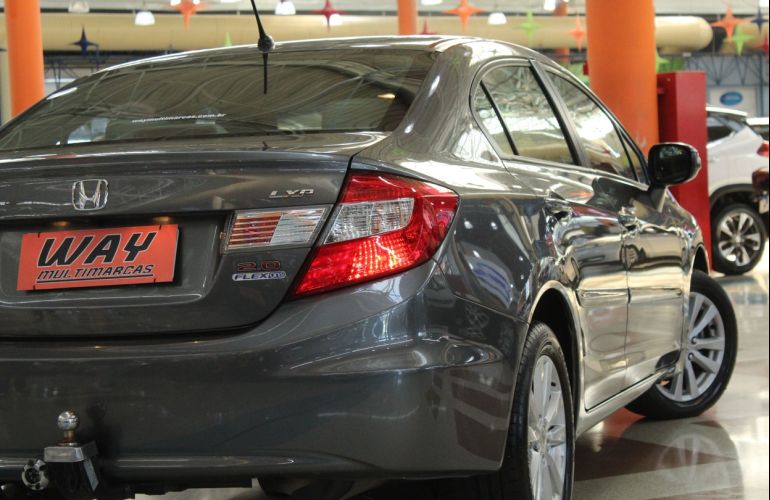 Honda Civic 2.0 LXR 16v - Foto #10