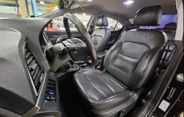 Hyundai Elantra 2.0 16v - Foto #2