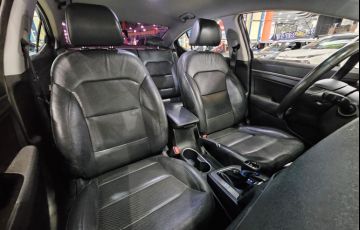 Hyundai Elantra 2.0 16v - Foto #5