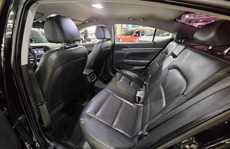 Hyundai Elantra 2.0 16v - Foto #8